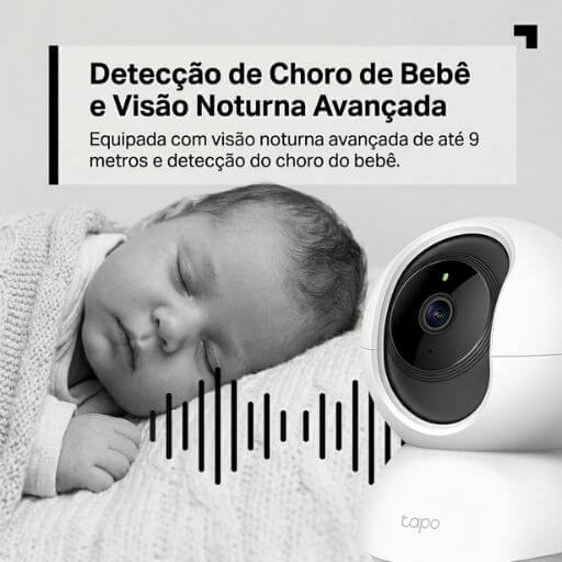 Câmera de vigilância garantindo a segurança familiar com detecção sonora inteligente perto de um bebê a dormir.